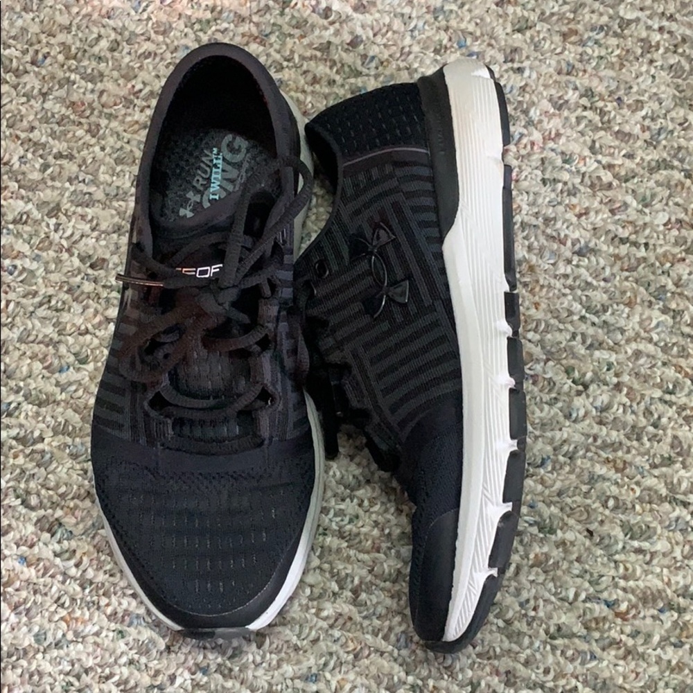 BRAND NEW!! Under Armour sneakers